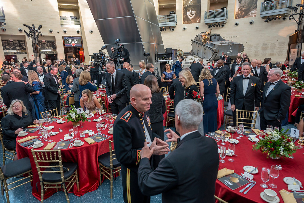 marine-corps-heritage-foundation-hosts-the-40th-annual-awards-dinner_52065610102_l