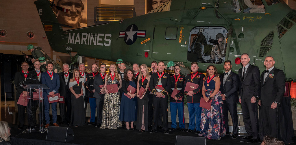 marine-corps-heritage-foundation-hosts-the-40th-annual-awards-dinner_52065627232_l