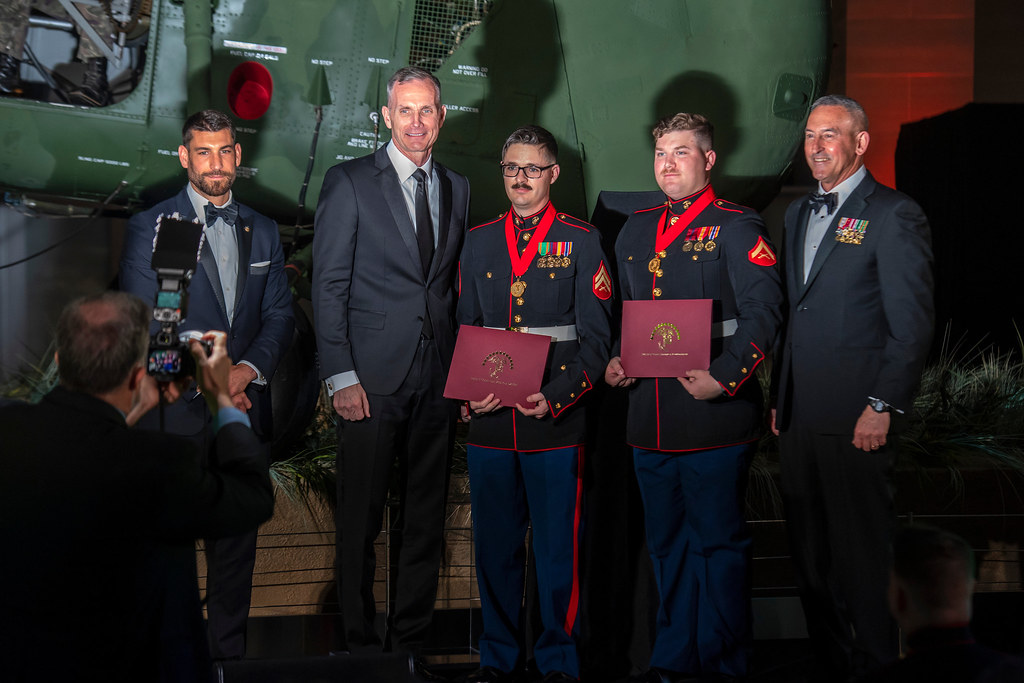 marine-corps-heritage-foundation-hosts-the-40th-annual-awards-dinner_52065638702_l