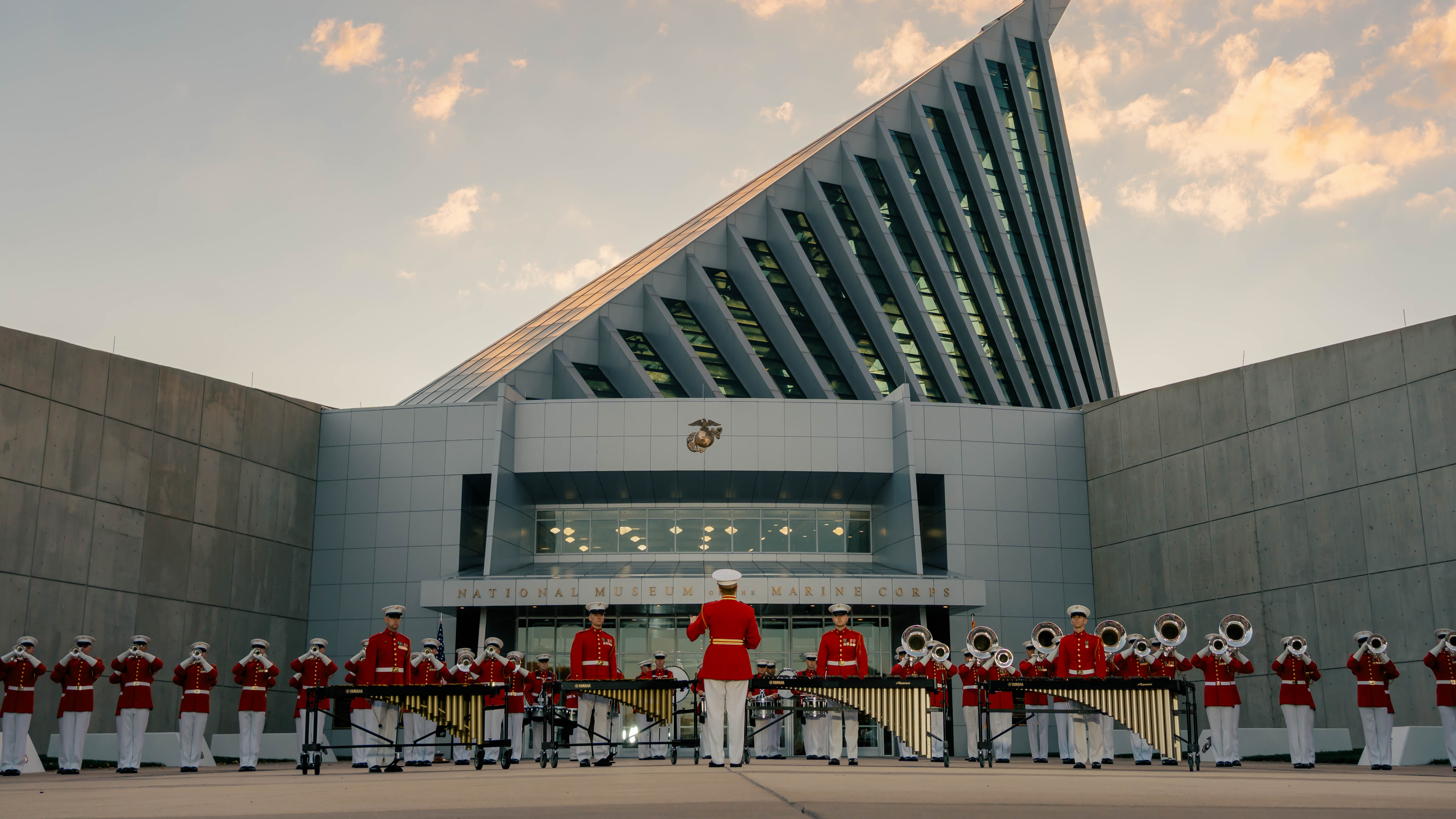 USMC_Drum_Bugle_Corps_30Oct_9