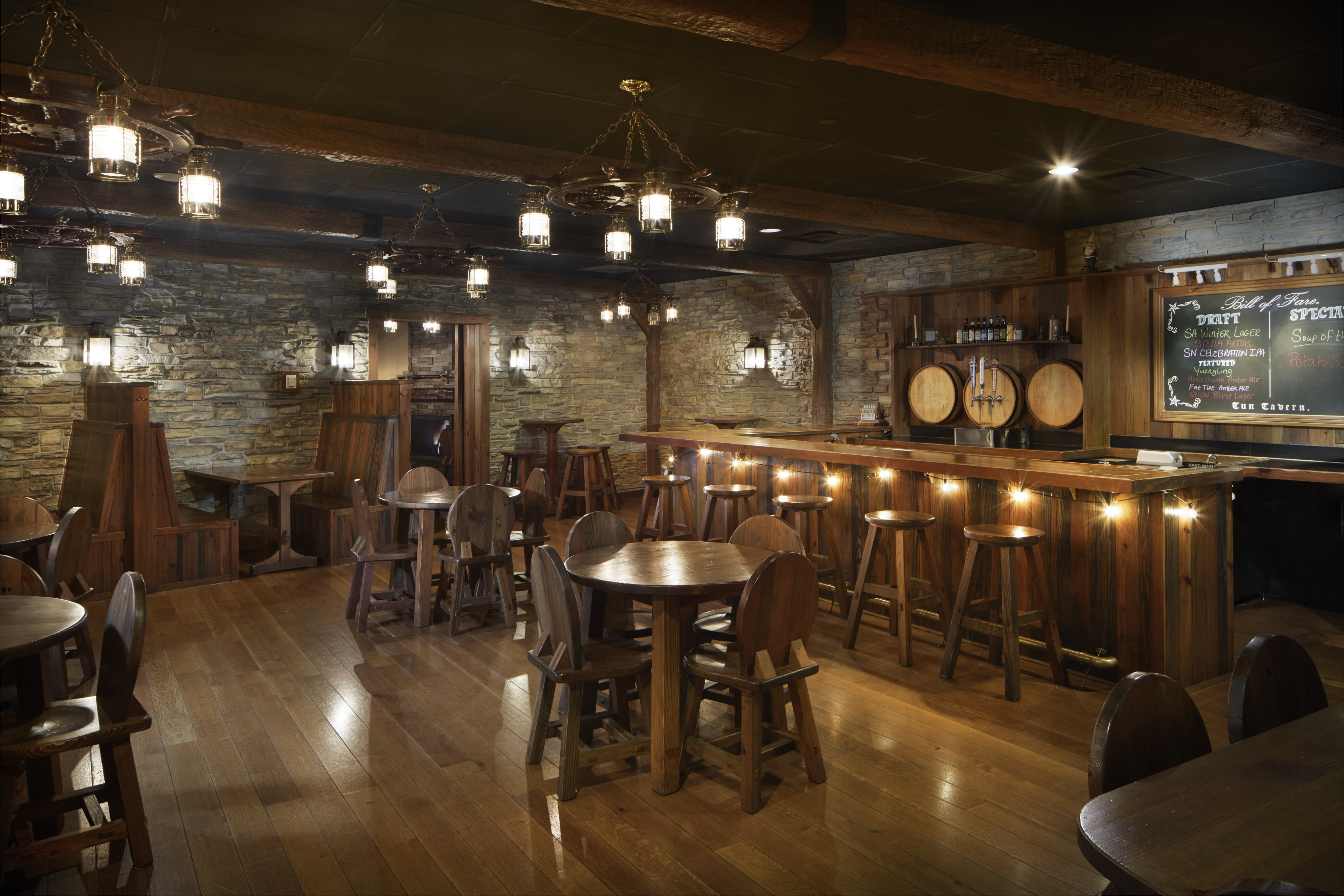 Tun Tavern (1)